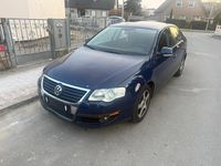 Gebraucht VW Passat 110 PS (80 kW) 2009 Blau Limousine