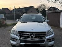 Gebraucht Mercedes ML250 204 PS (150 kW) 2013 Silber SUV