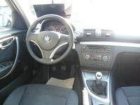 Gebraucht BMW 118 143 PS (105 kW) 2007 Andere farbe metallic Kleinwagen