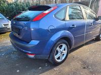 Gebraucht Ford Focus 116 PS (85 kW) 2007 Jeans (metallic) Kleinwagen