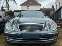 Gebraucht Mercedes E270 177 PS (130 kW) 2003 Blau Limousine