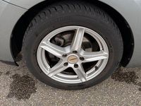 Gebraucht Toyota Auris 97 PS (71 kW) 2009 Silber Kleinwagen