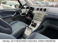 Gebraucht Ford Galaxy Ghia 140 PS (102 kW) 2007 Grau Van / Kleinbus