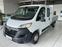 Gebraucht Opel Movano 140 PS (102 kW) 2023 Casabl/arctic/eisweiss/kaolin Van