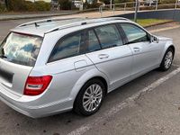 Gebraucht Mercedes C180 Elegance 156 PS (114 kW) 2014 Silber Kombi