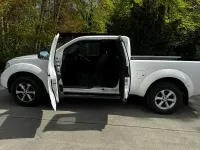 Usata Nissan Navara 2009 Bianco Pick-up