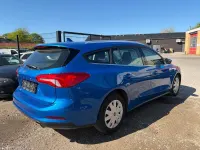 Usado Ford Focus 150 CV (110 kW) 2021 Azul Berlina