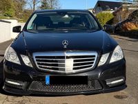 Gebraucht Mercedes E300 Avantgarde 204 PS (150 kW) 2012 Schwarz Limousine