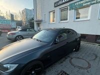 Gebraucht BMW 330 M Sport 258 PS (189 kW) 2007 Schwarz Limousine