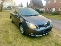 Gebraucht Toyota Avensis 126 PS (92 kW) 2012 Grau Kombi