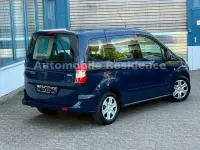 Gebraucht Ford Tourneo Courier 101 PS (74 kW) 2016 Blau Van / Kleinbus