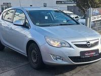 Gebraucht Opel Astra Edition 120 PS (88 kW) 2011 Silber Limousine