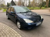 Gebraucht Ford Focus 100 PS (73 kW) 2003 Blau Limousine