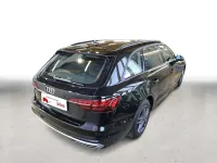 Gebraucht Audi A4 Advanced 163 PS (119 kW) 2023 Schwarz Kombi