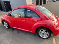 Gebraucht VW New Beetle 115 PS (84 kW) 1998 Rot Kleinwagen
