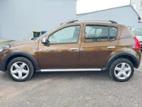 Gebraucht Dacia Sandero Stepway 84 PS (61 kW) 2012 Braun Limousine