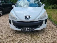 Gebraucht Peugeot 308 Filou 95 PS (69 kW) 2011 Weiß Limousine