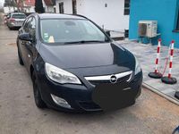 Gebraucht Opel Astra Sport 110 PS (80 kW) 2012 Schwarz Kombi