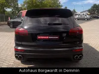 Gebraucht Porsche Cayenne S 385 PS (283 kW) 2016 Schwarz SUV