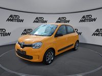 Second-hand Renault Twingo Equilibre 60 kW (82 CP) 2023 Galben Hatchback