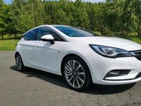 Gebraucht Opel Astra Ultimate 160 PS (117 kW) 2017 Weiß Limousine