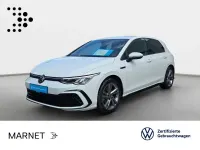 Gebraucht VW Golf VIII R-line 131 PS (96 kW) 2024 Pure white Limousine