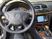 Gebraucht Mercedes E200 122 PS (89 kW) 2004 Schwarz Limousine