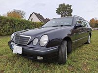 Gebraucht Mercedes E240 Elegance 170 PS (125 kW) 2002 Blau Kombi
