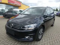 Gebraucht VW Touran Sound 150 PS (110 kW) 2017 Schwarz Van / Kleinbus