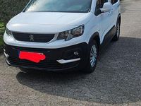 Gebraucht Peugeot Rifter Active 102 PS (75 kW) 2019 Weiß Van / Kleinbus
