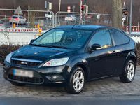 Gebraucht Ford Focus 105 PS (77 kW) 2010 Schwarz Limousine