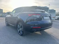 Gebraucht Maserati Levante 349 PS (256 kW) 2022 Blau SUV