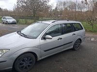 Gebraucht Ford Focus Ambiente 101 PS (74 kW) 2004 Silber Kombi