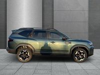 Neu Dacia Bigster Extreme 140 PS (102 kW) 2025 Zedergrün SUV