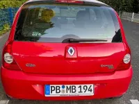 Gebraucht Renault Clio II 58 PS (42 kW) 2011 Rot Limousine