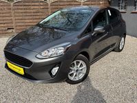 Gebraucht Ford Fiesta Cool & Connect 86 PS (63 kW) 2018 Grau Kleinwagen