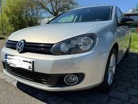Używany VW Golf VII Match 105 KM (77 kW) 2012 Srebrny Sedan/Limuzyna