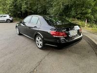 Gebraucht Mercedes E200 156 PS (114 kW) 2014 Schwarz Limousine