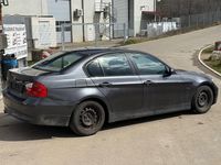 Gebraucht BMW 318 Advantage 143 PS (105 kW) 2008 Grau Limousine