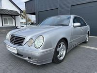 Gebraucht Mercedes E240 Avantgarde 170 PS (125 kW) 1999 Silber Limousine