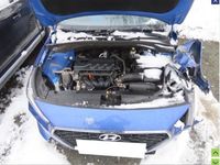 gebraucht Hyundai i30 1.4 Passion Passion Feclift Model Unfall