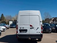 Gebraucht Opel Movano 131 PS (96 kW) 2018 Weiß Van / Kleinbus