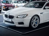 Gebraucht BMW M6 Sport Line 560 PS (411 kW) 2013 Weiß Coupé