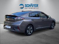 Gebraucht Hyundai Ioniq Premium 105 PS (77 kW) 2019 Grau Kleinwagen