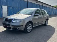 Używany Skoda Fabia Classic 80 KM (58 kW) 2007 Srebrny Kombi