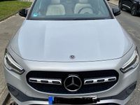 Gebraucht Mercedes GLA250 224 PS (164 kW) 2020 Silber SUV