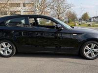 Gebraucht BMW 118 143 PS (105 kW) 2011 Schwarz Kleinwagen