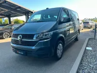 Usado VW Caravelle 150 CV (110 kW) 2021 Gris Van