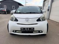 Gebraucht Toyota iQ 90 PS (66 kW) 2009 Weiß Kleinwagen