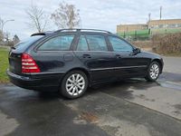 Gebraucht Mercedes C220 150 PS (110 kW) 2006 Blau Kombi